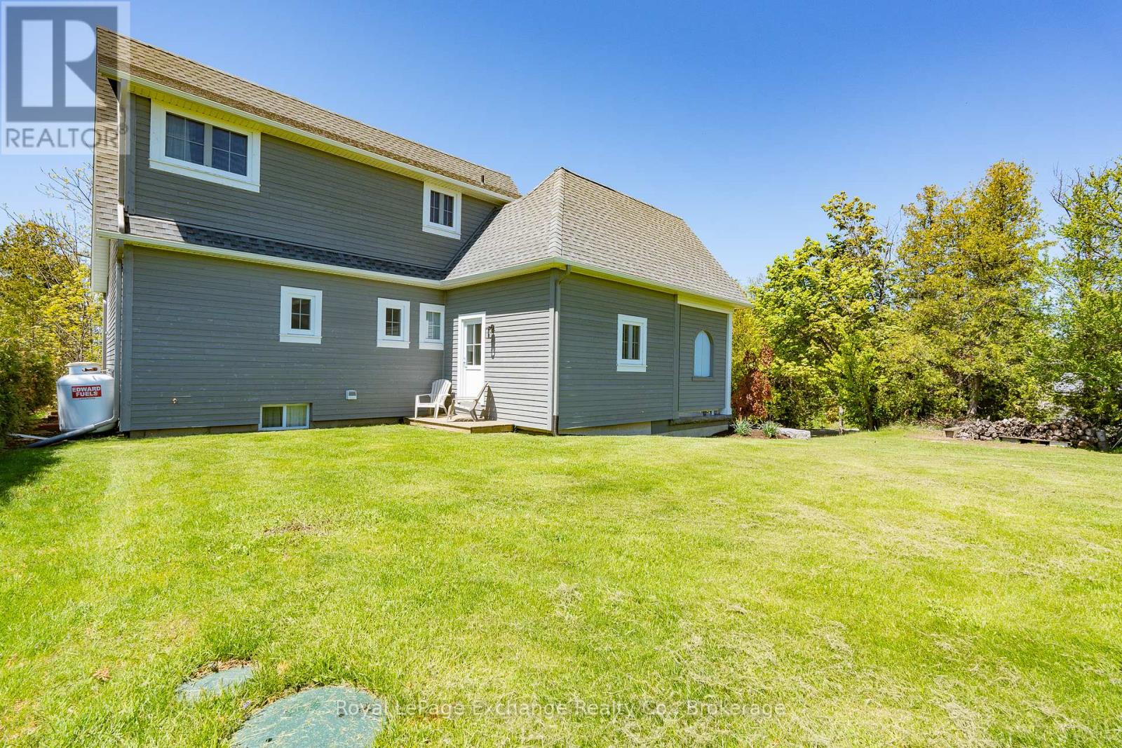 909 Patt's Place, Huron-Kinloss, Ontario  N2Z 2X3 - Photo 35 - X12179623