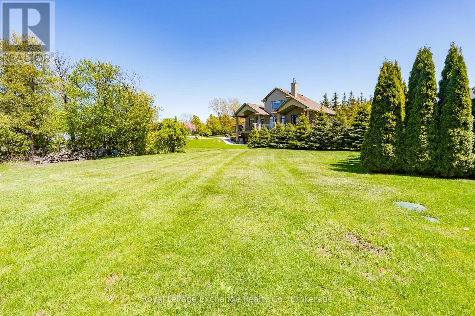 909 Patt's Place, Huron-Kinloss, Ontario  N2Z 2X3 - Photo 36 - X12179623