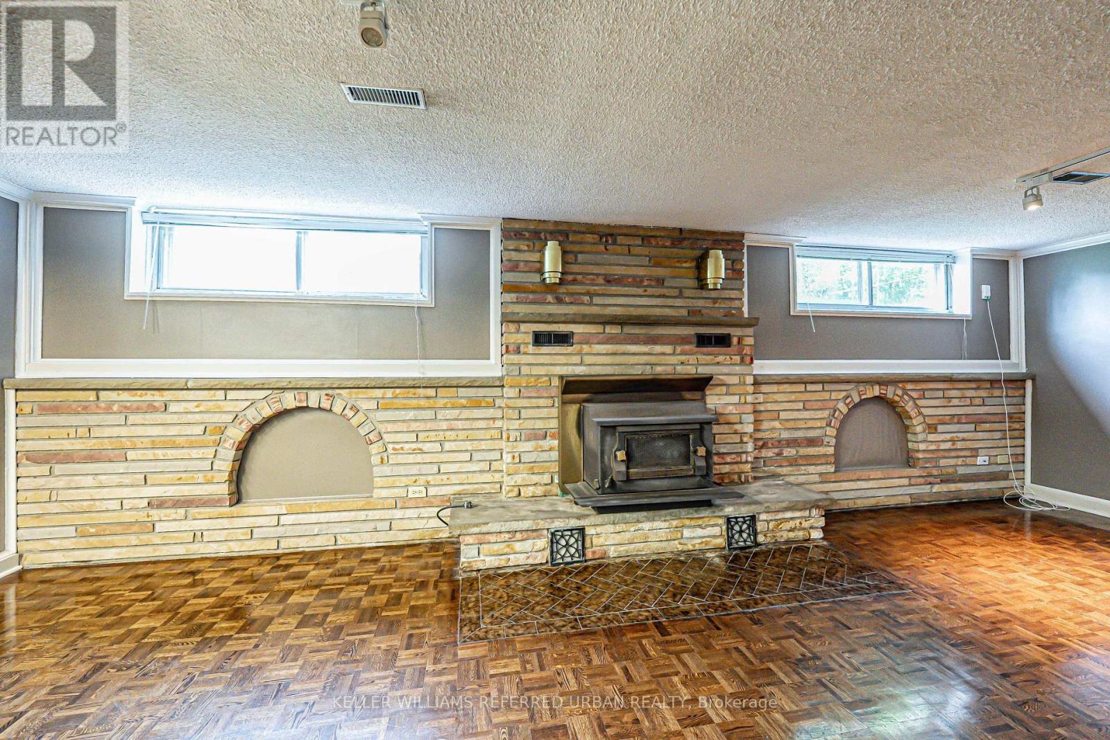 Lower - 45 Culford Road, Toronto, Ontario  M6M 4J8 - Photo 6 - W12180133