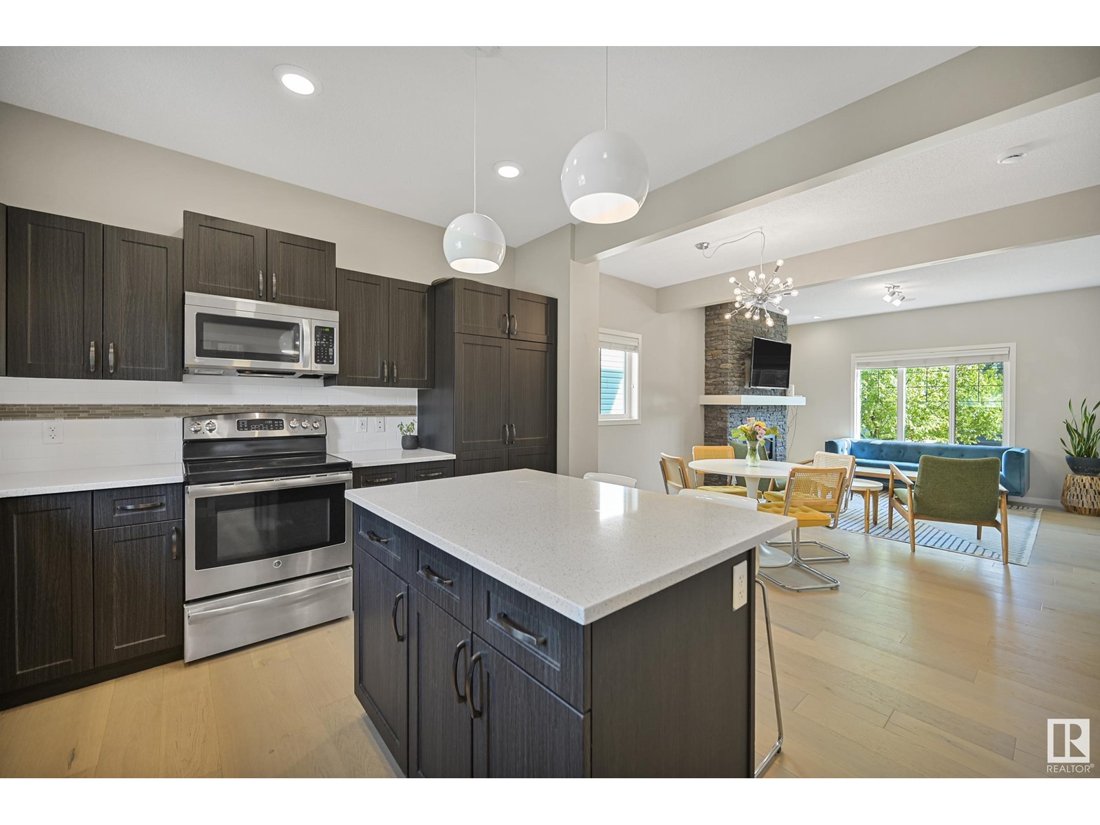7218 Armour Cr Sw, Edmonton, Alberta  T6W 2N9 - Photo 12 - E4439001