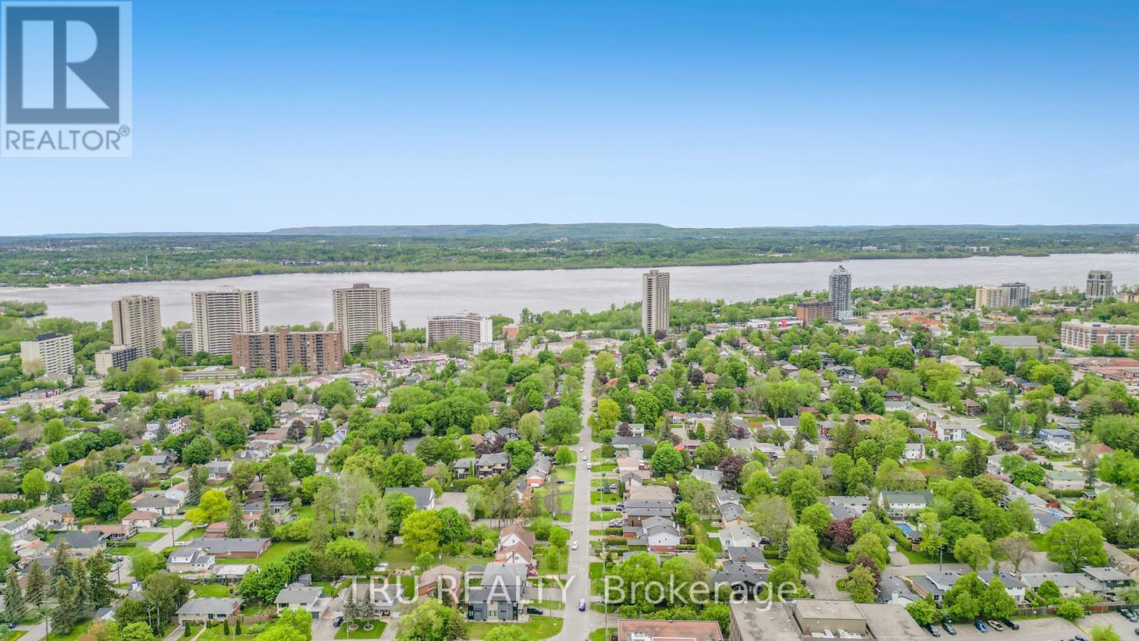 854 Mountainview Avenue, Ottawa, Ontario  K2B 5G2 - Photo 32 - X12181435