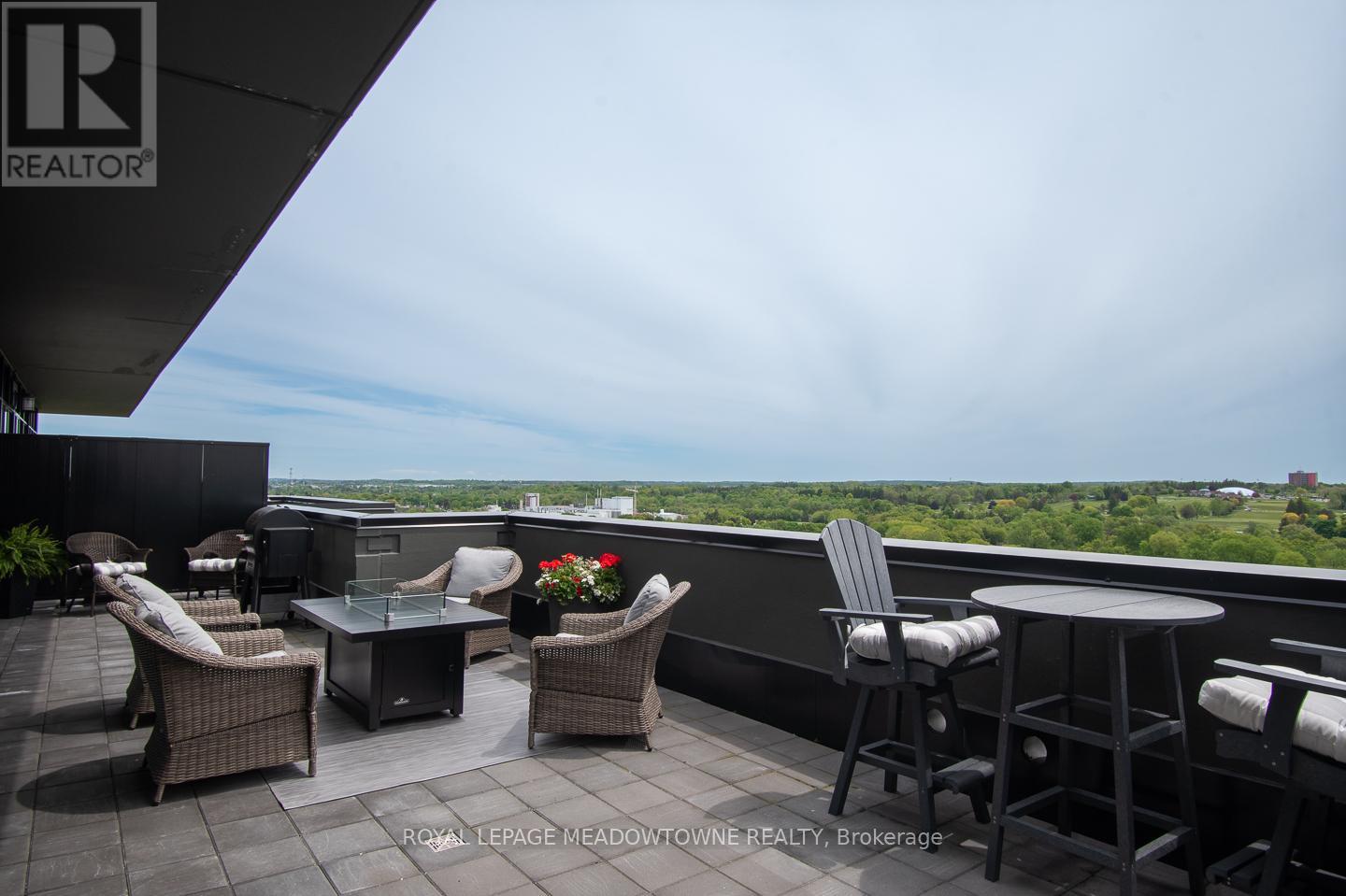 1301 - 71 Wyndham Street S, Guelph, Ontario  N1E 5R3 - Photo 36 - X12181036