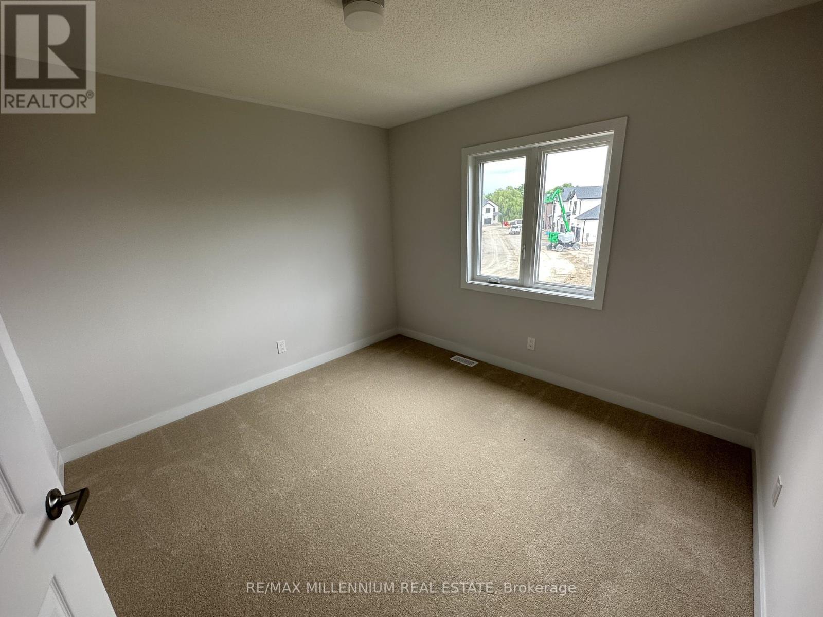 28 Trailside Drive, Haldimand, Ontario  N0A 1S0 - Photo 11 - X12174700