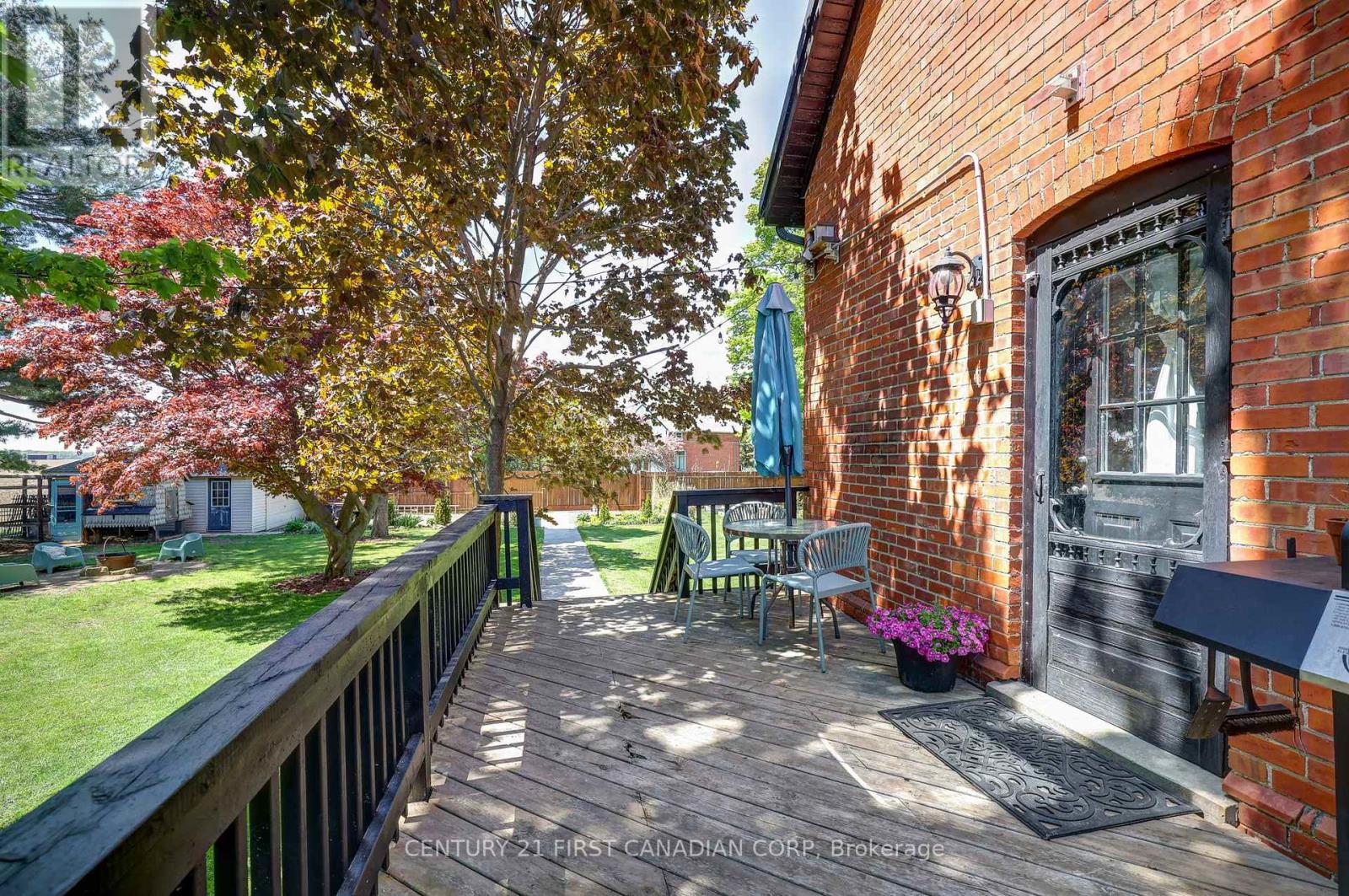 136 King Street S, Chatham-Kent (Highgate), Ontario  N0P 1T0 - Photo 39 - X12181501
