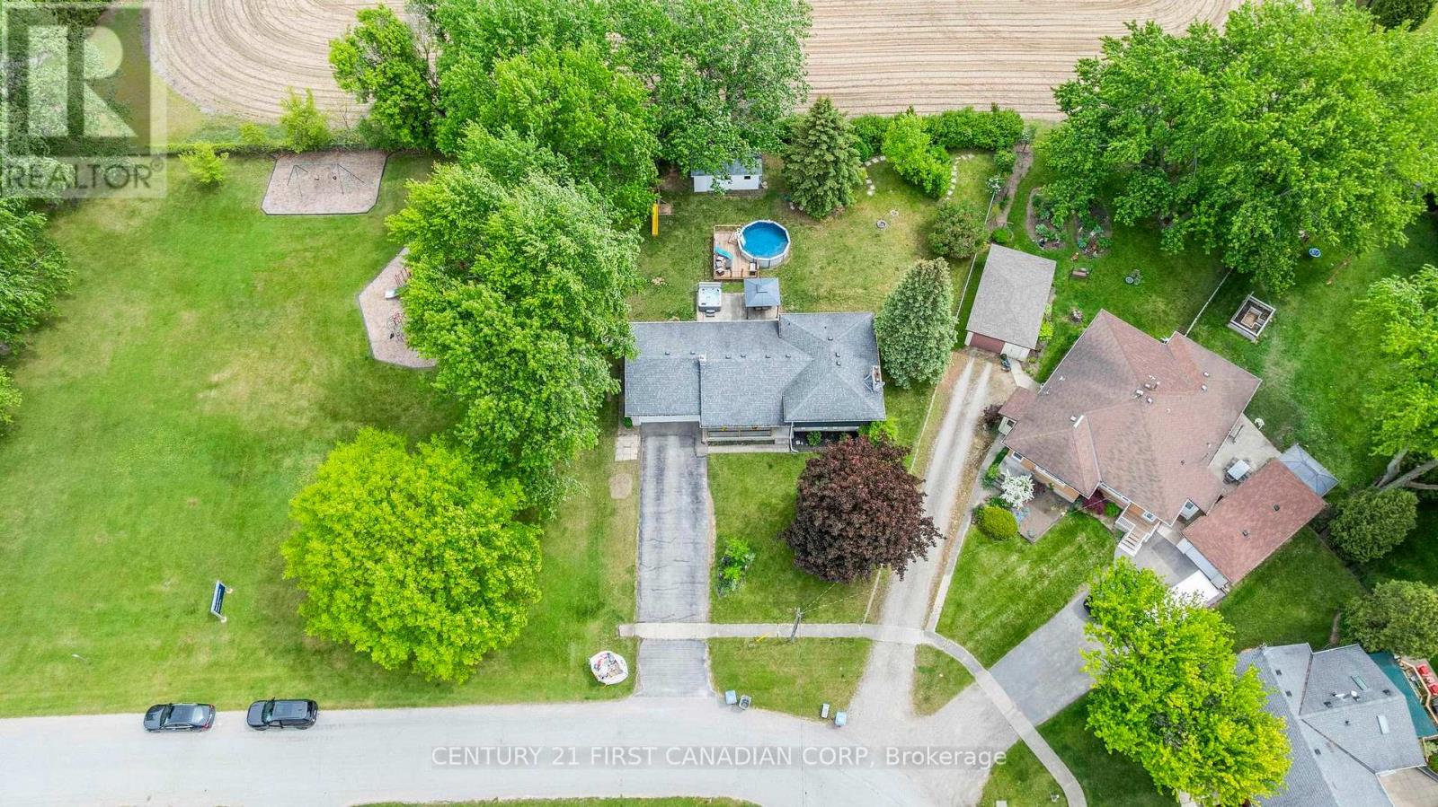 741 Glover Crescent, Strathroy Caradoc, Ontario  N0L 1W0 - Photo 37 - X12181579