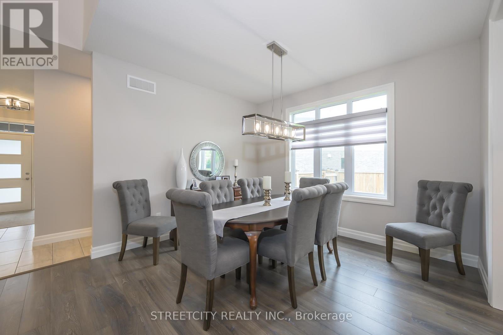 35 - 1061 Eagletrace Drive, London North (North S), Ontario  N6G 0T3 - Photo 14 - X12181627
