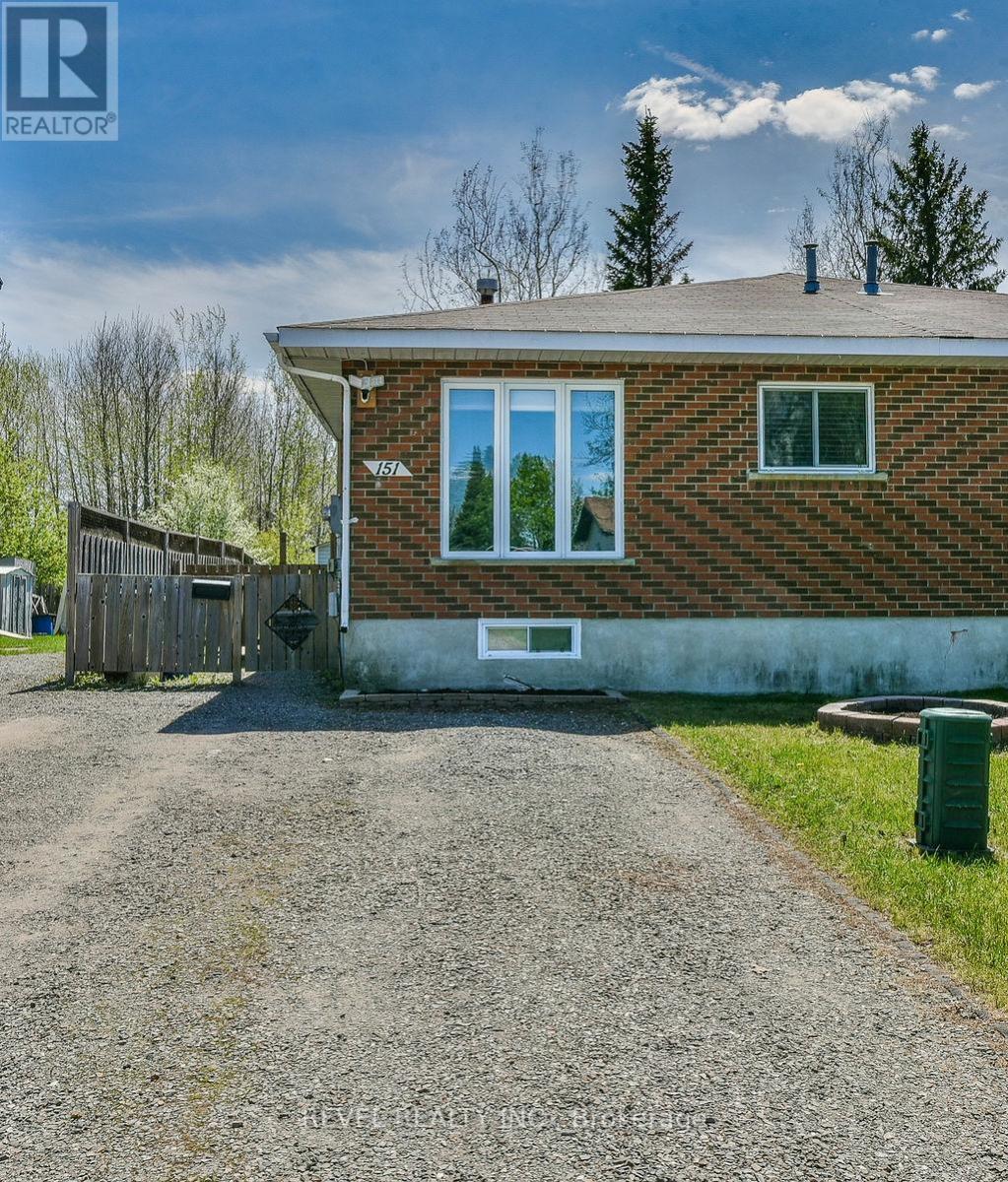 151 Graham Lane, Timmins, Ontario  P4N 7Z5 - Photo 2 - T12181541