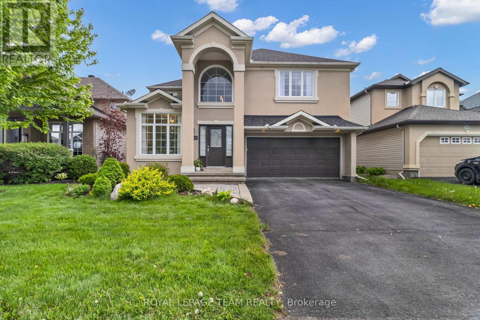 3728 Mountain Meadows Crescent, Ottawa, Ontario  K1V 1V7 - Photo 1 - X12181538