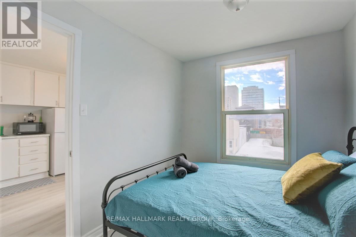 115 Carruthers Avenue, Ottawa, Ontario  K1Y 1N4 - Photo 24 - X12181539