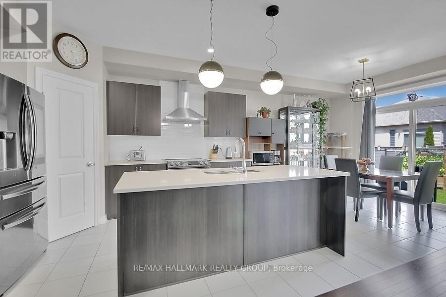 768 Namur Street, Russell, Ontario  K0A 1W0 - Photo 15 - X12181563