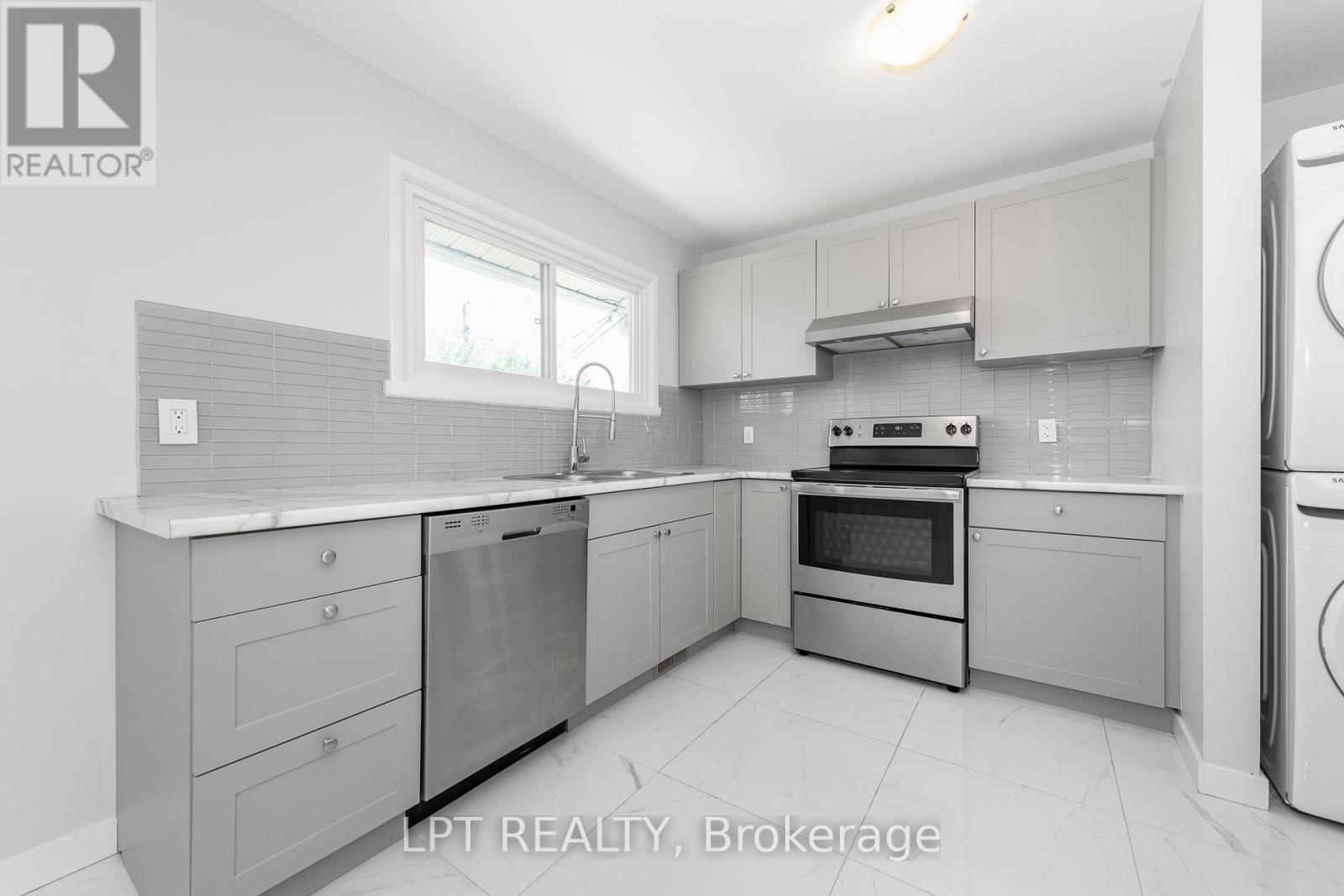 5 Attwood Crescent, Ottawa, Ontario  K2E 5B1 - Photo 15 - X12181600