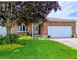 264 GLENWOOD CRESCENT, Smiths Falls, Ontario