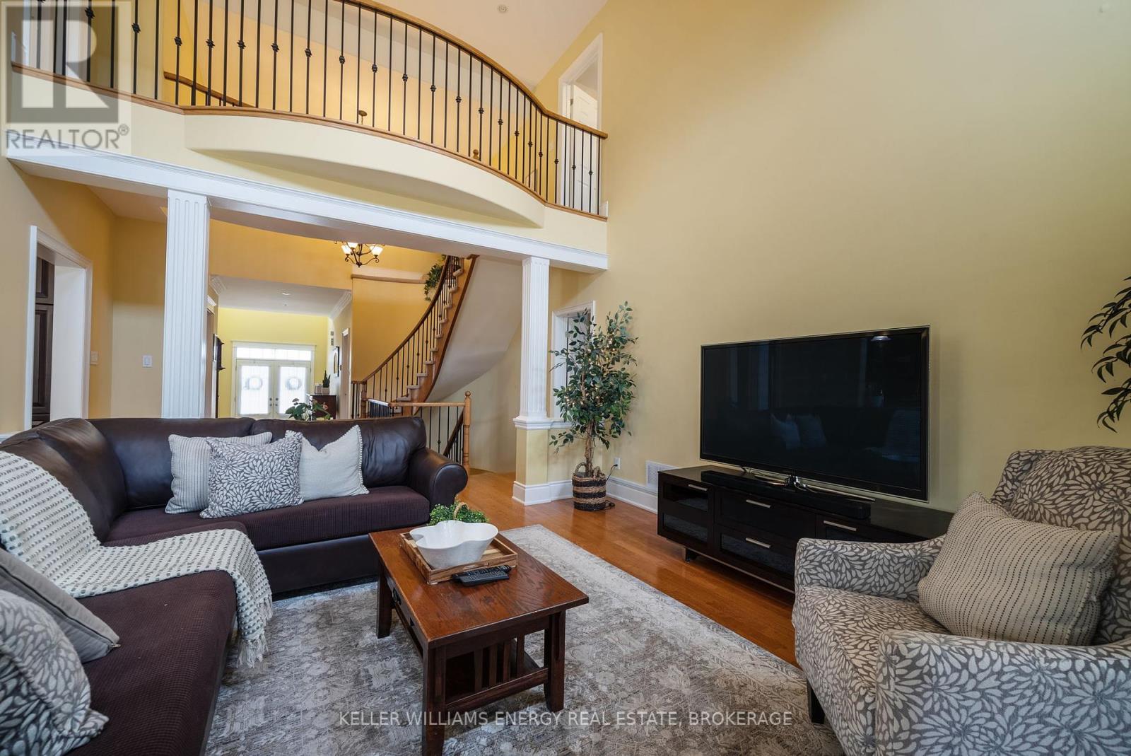 1044 Swiss Heights, Oshawa, Ontario  L1K 3B4 - Photo 11 - E12181498