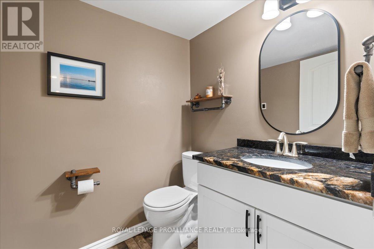 46 Safe Boulevard, Belleville, Ontario K8N 2W9 - Photo 28 - X12181499