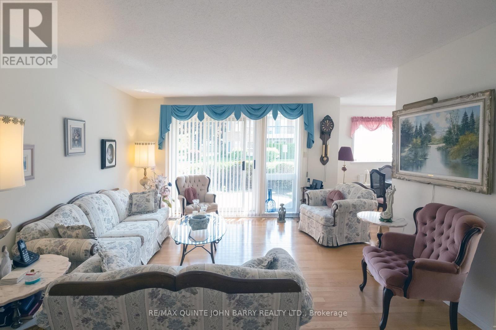 117 - 52 Tripp Boulevard, Quinte West, Ontario  K8V 5V1 - Photo 6 - X12181576