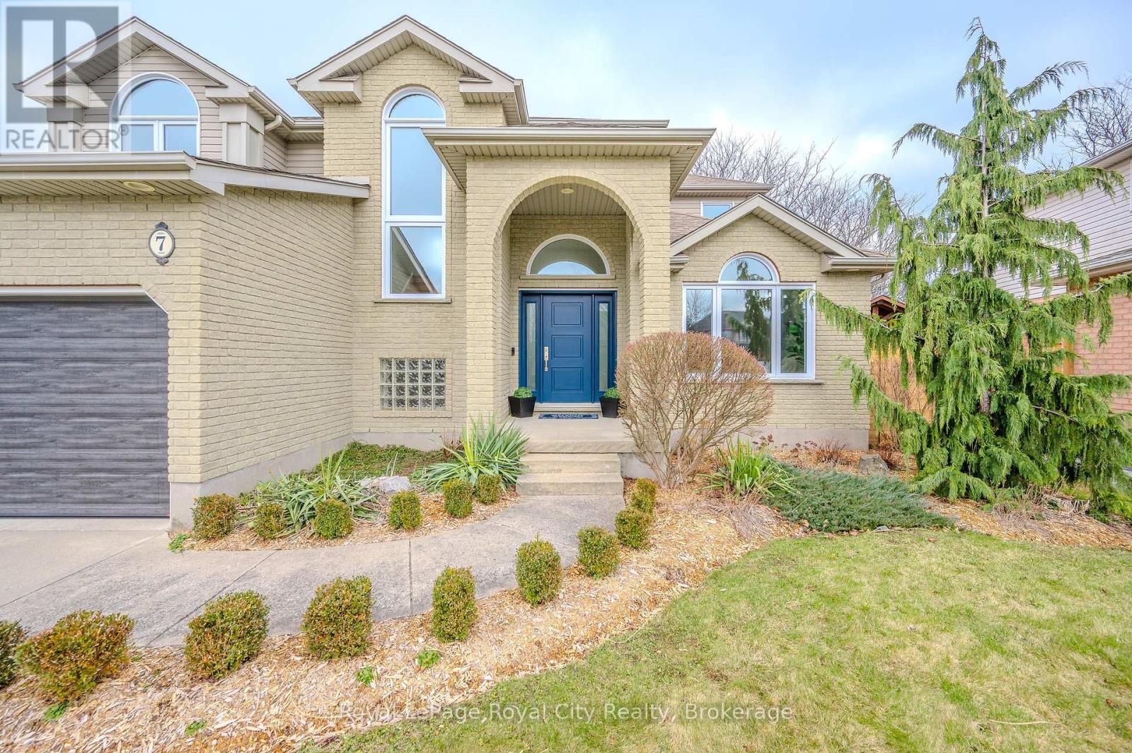 Property at 7 ELDERBERRY COURT image 2