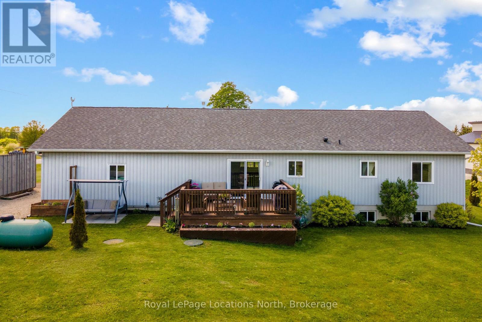 105 Inkerman Street, Grey Highlands, Ontario N0C 1E0 - Photo 37 - X12181643