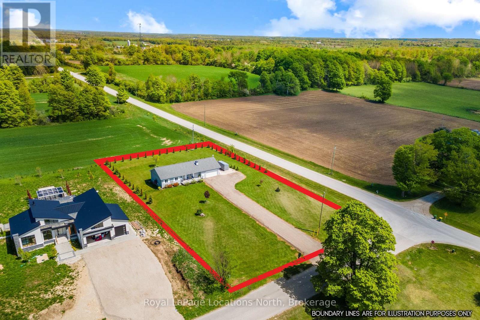 105 Inkerman Street, Grey Highlands, Ontario N0C 1E0 - Photo 44 - X12181643