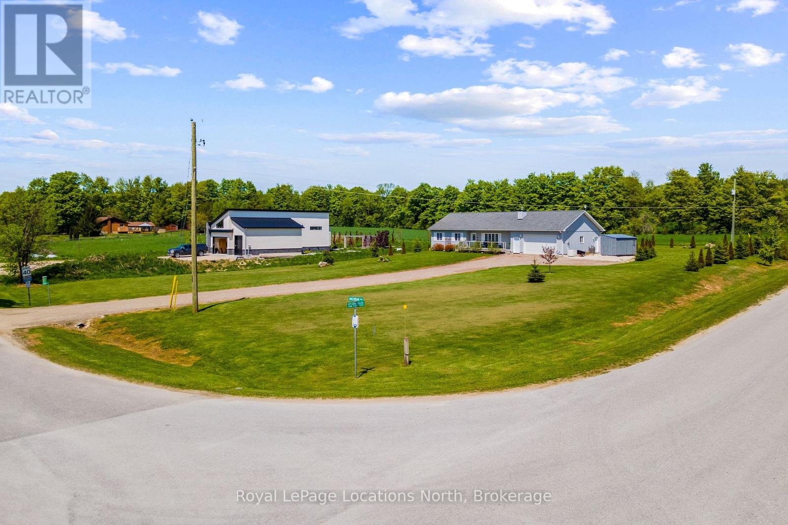 105 Inkerman Street, Grey Highlands, Ontario N0C 1E0 - Photo 45 - X12181643