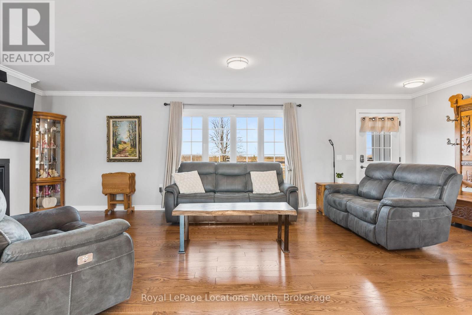 105 Inkerman Street, Grey Highlands, Ontario N0C 1E0 - Photo 6 - X12181643
