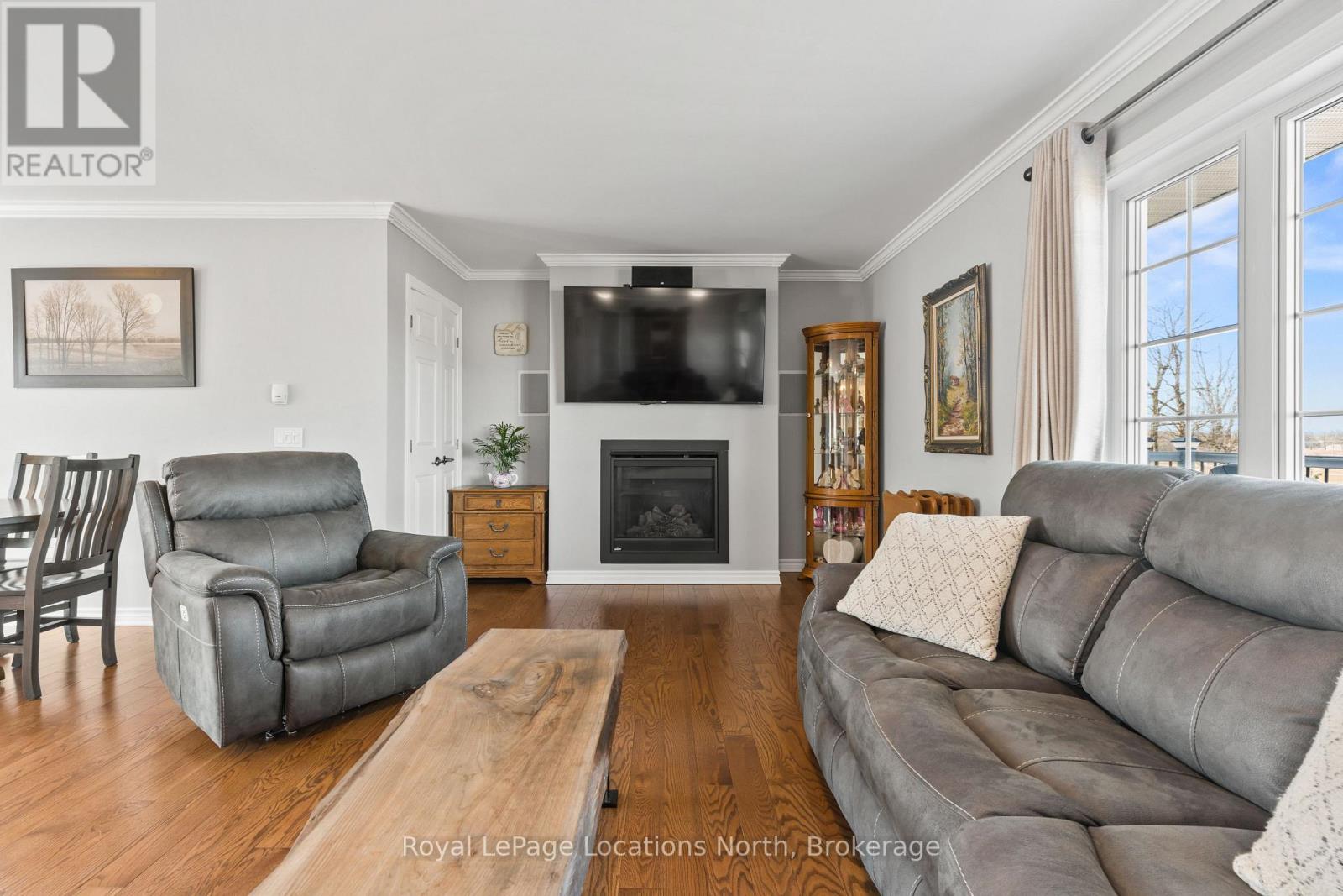 105 Inkerman Street, Grey Highlands, Ontario N0C 1E0 - Photo 7 - X12181643