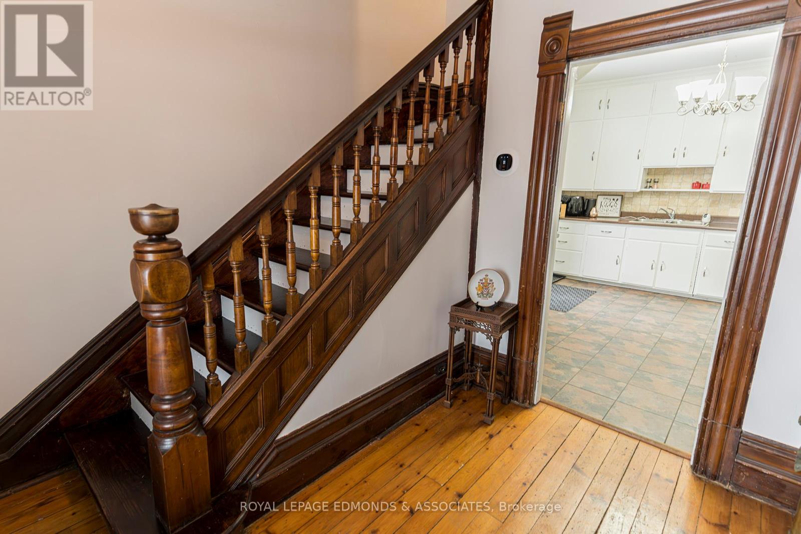 281 Trafalgar Road, Pembroke, Ontario  K8A 5A6 - Photo 23 - X12051459