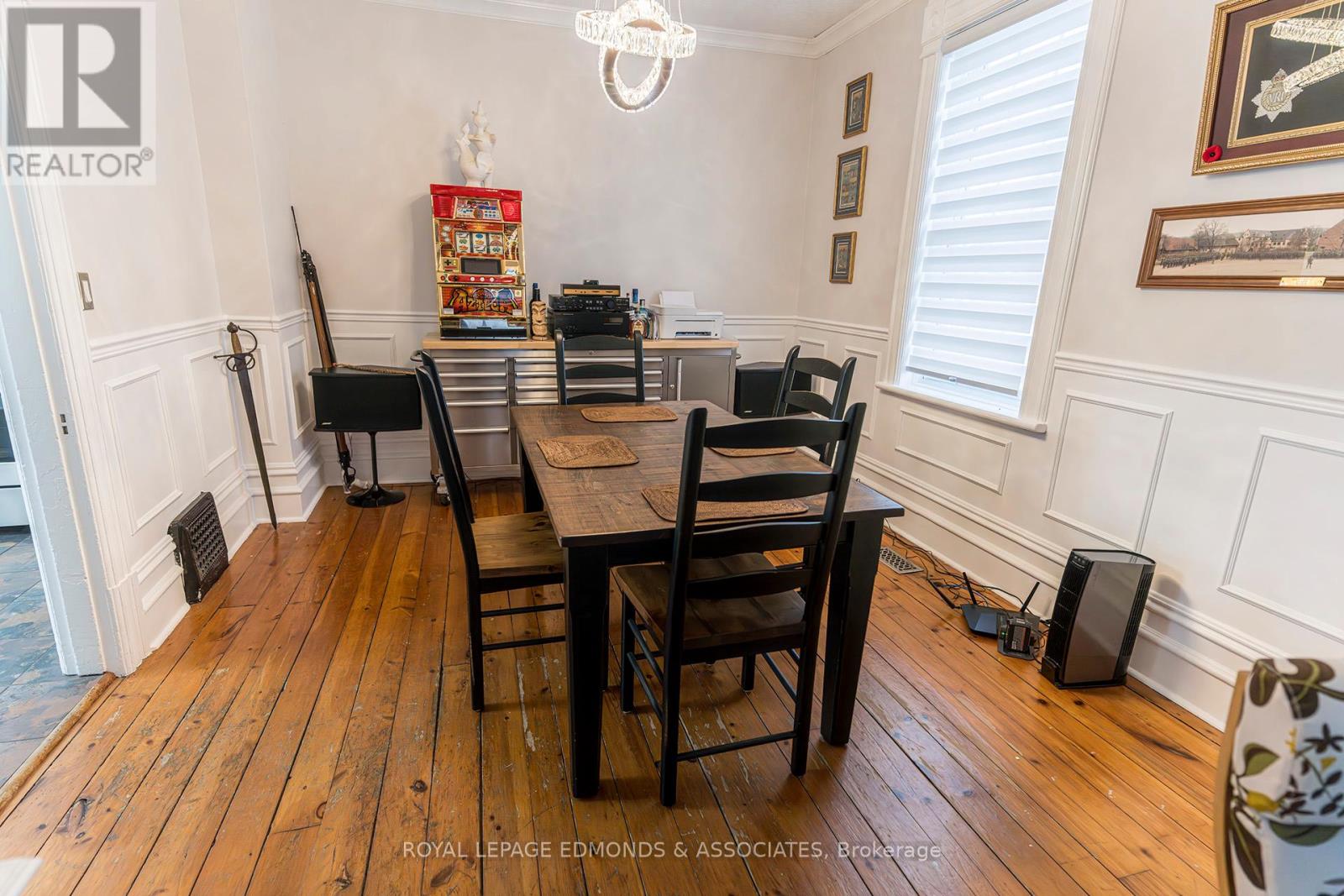 281 Trafalgar Road, Pembroke, Ontario  K8A 5A6 - Photo 19 - X12051459
