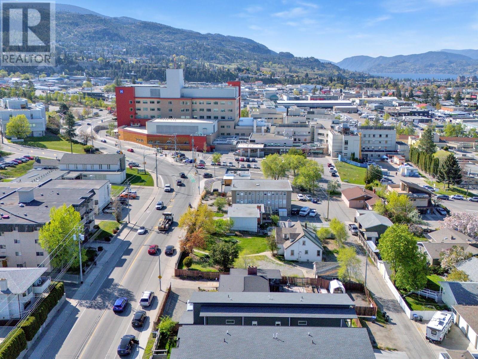 1471 & 1473 GOVERNMENT Street, Penticton, BC V2A4V9