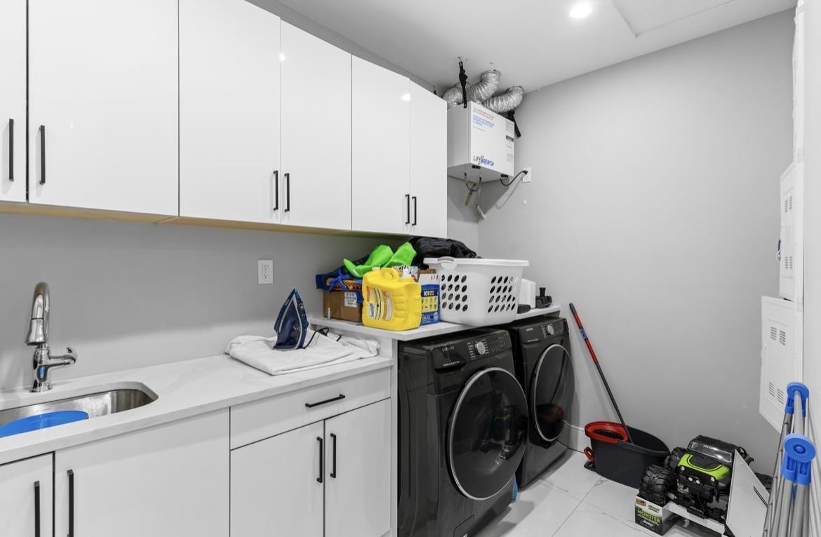 13032 62b Avenue, Surrey, British Columbia  V3X 1R3 - Photo 19 - R3007824