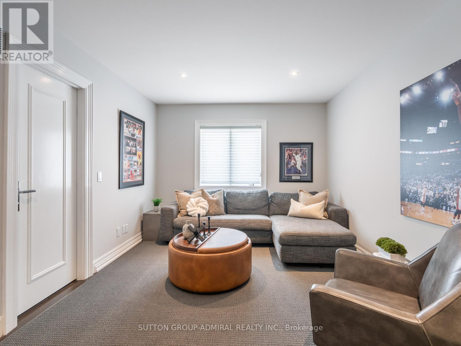 50 Renaissance Court, Vaughan, Ontario  L4J 7W4 - Photo 24 - N12181370