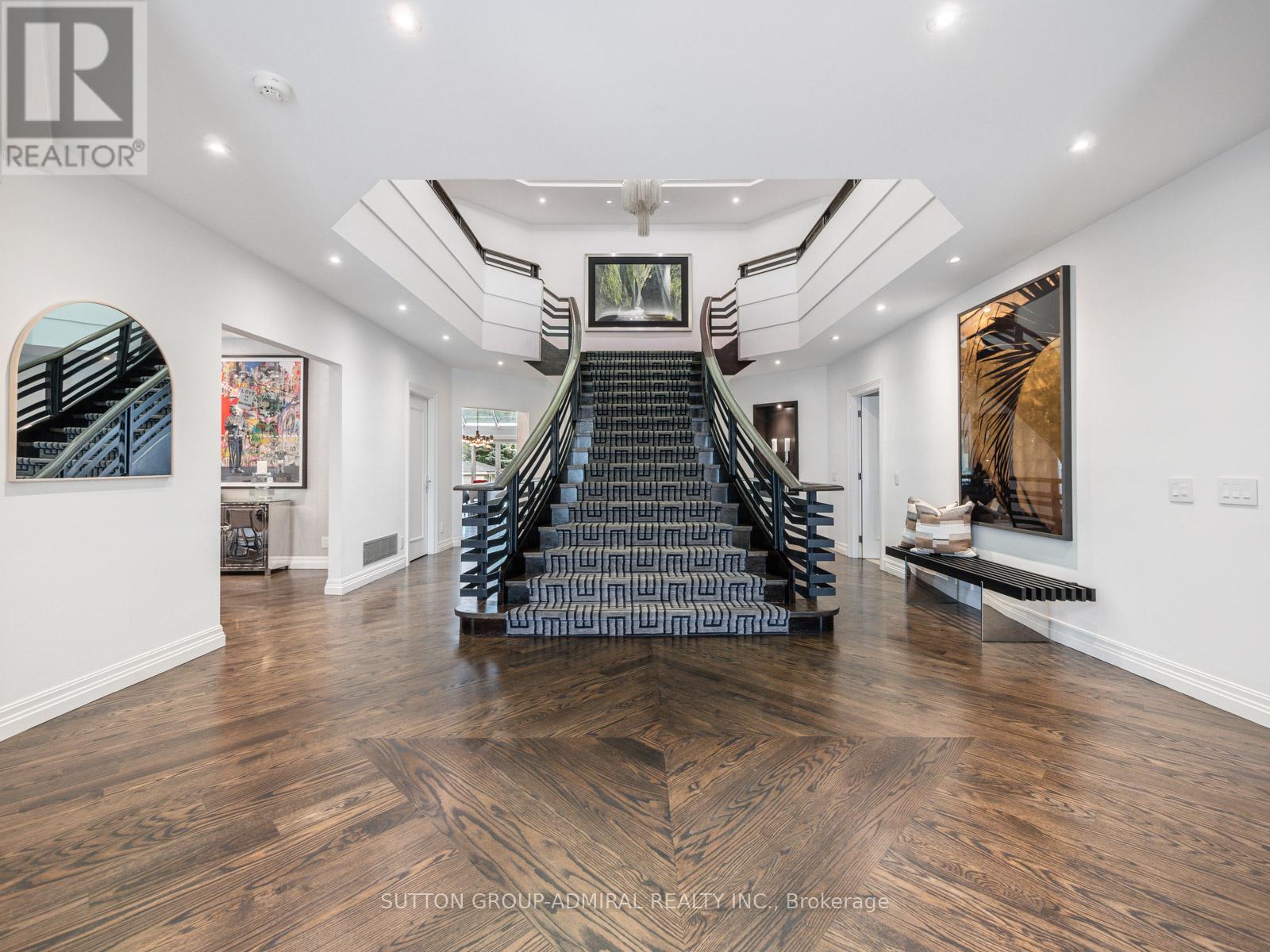 50 Renaissance Court, Vaughan, Ontario  L4J 7W4 - Photo 5 - N12181370