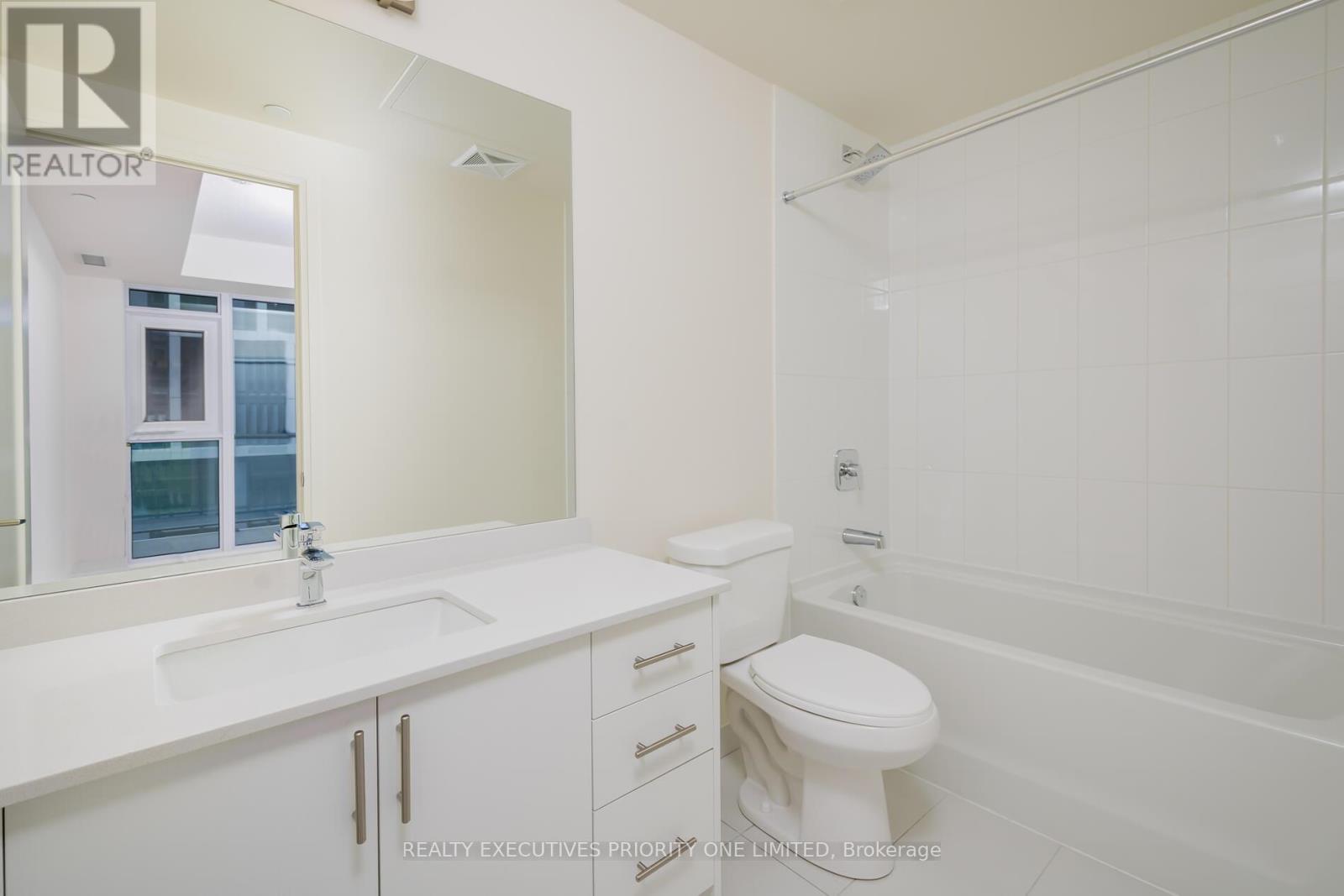 2020 - 8960 Jane Street, Vaughan, Ontario  L4K 0A4 - Photo 19 - N12181391
