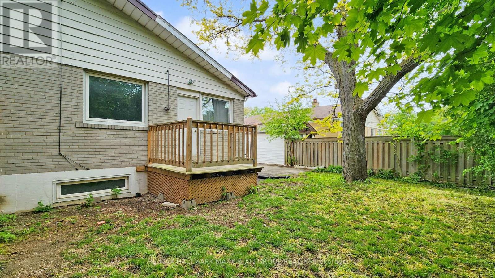 319 Taylor Mills Drive N, Richmond Hill, Ontario  L4C 2T8 - Photo 47 - N12181460
