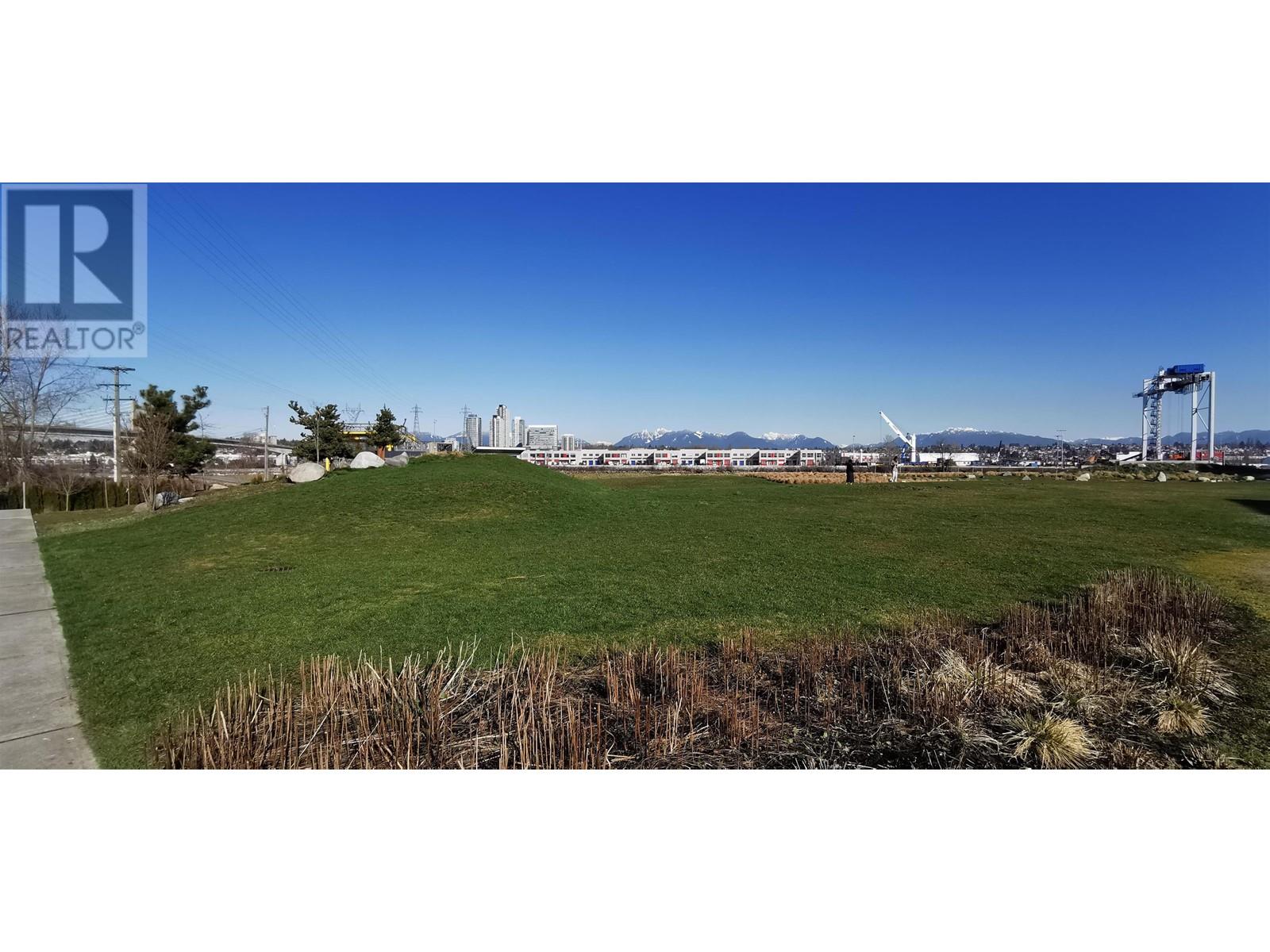 Listing Picture 39 of 40 : 206 10033 RIVER DRIVE, Richmond / 烈治文 - 魯藝地產 Yvonne Lu Group - MLS Medallion Club Member