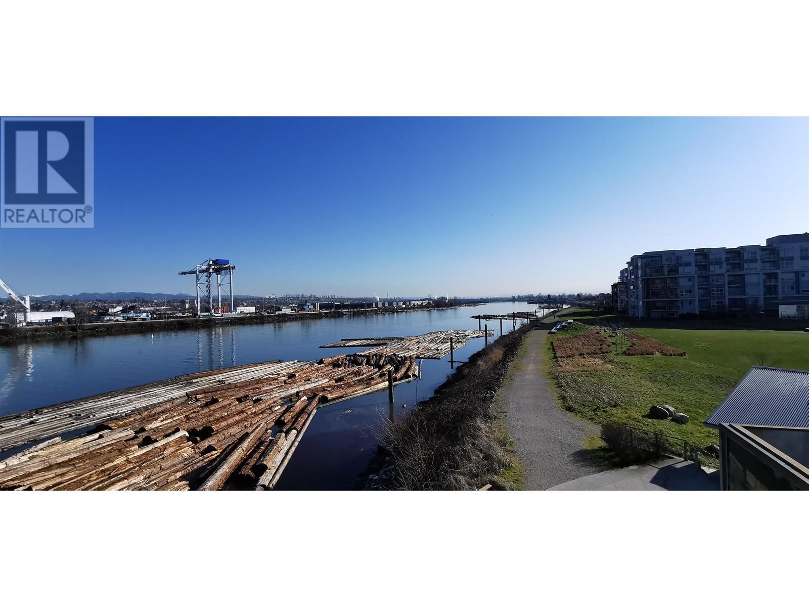 Listing Picture 37 of 40 : 206 10033 RIVER DRIVE, Richmond / 烈治文 - 魯藝地產 Yvonne Lu Group - MLS Medallion Club Member