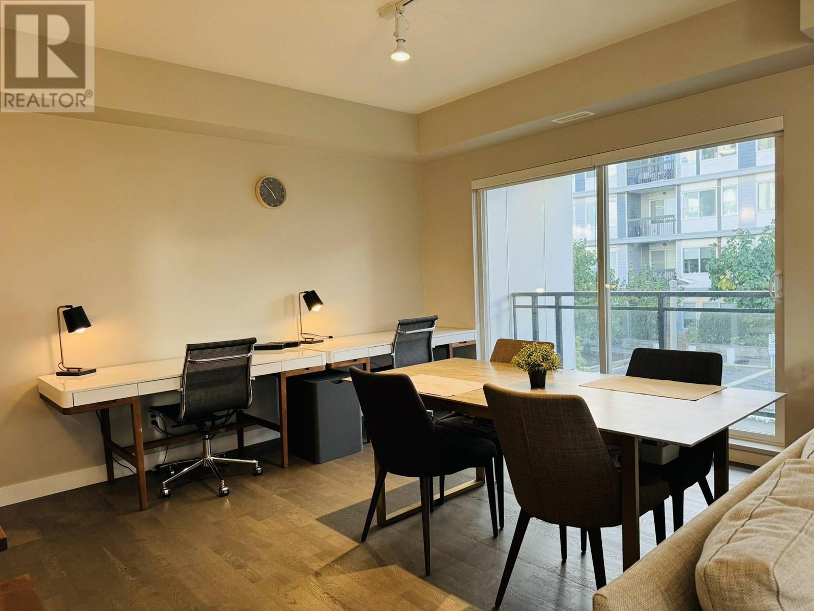 Listing Picture 6 of 40 : 206 10033 RIVER DRIVE, Richmond / 烈治文 - 魯藝地產 Yvonne Lu Group - MLS Medallion Club Member