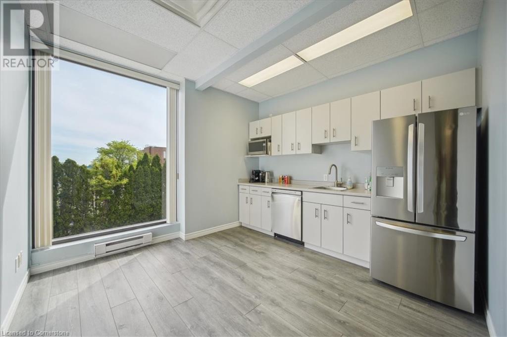 2321 Fairview Street Unit# 206, Burlington, Ontario  L7R 2E3 - Photo 10 - 40733576
