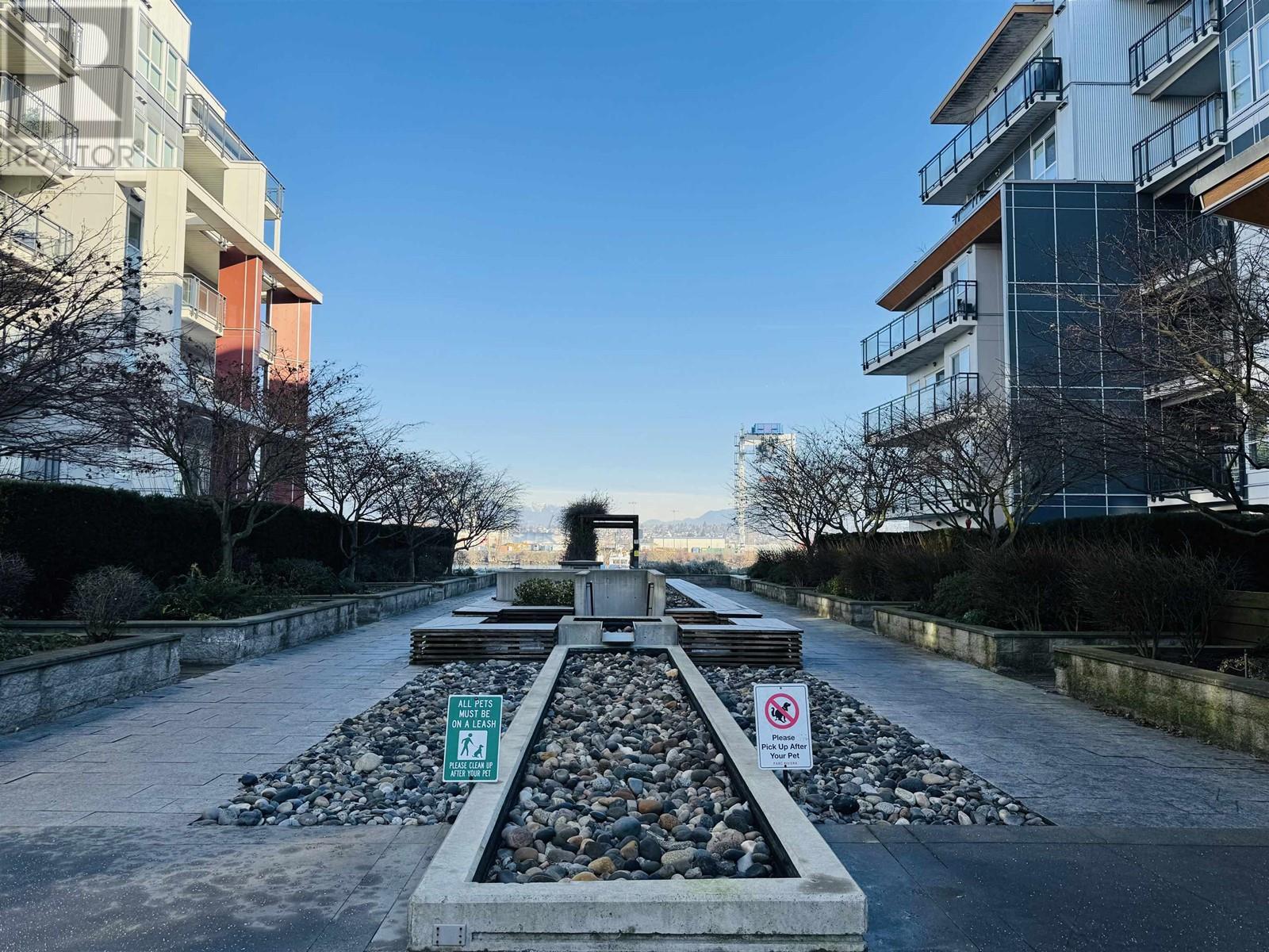 Listing Picture 30 of 40 : 206 10033 RIVER DRIVE, Richmond / 烈治文 - 魯藝地產 Yvonne Lu Group - MLS Medallion Club Member