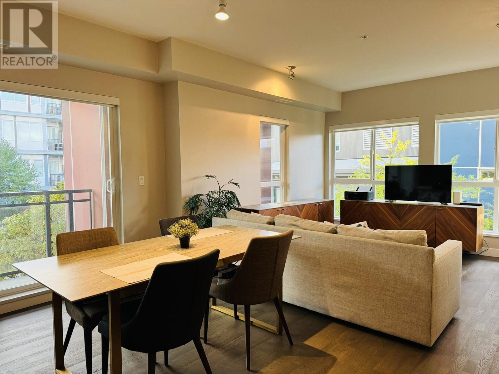 Listing Picture 8 of 40 : 206 10033 RIVER DRIVE, Richmond / 烈治文 - 魯藝地產 Yvonne Lu Group - MLS Medallion Club Member