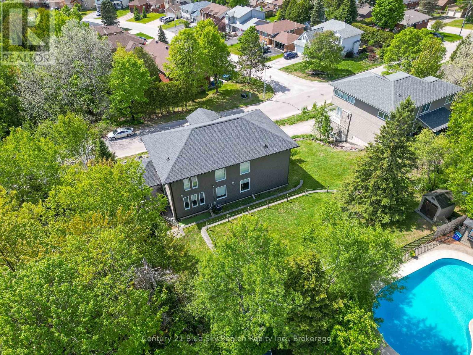 12 Killare Street, North Bay, Ontario  P1A 4H8 - Photo 11 - X12181520