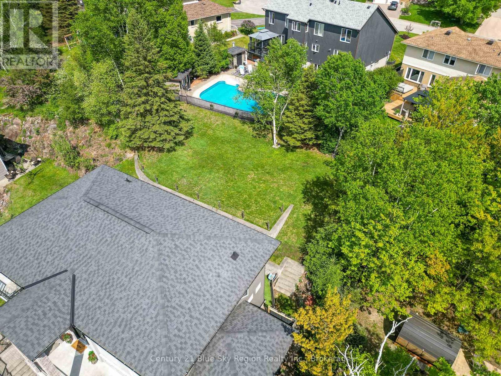 12 Killare Street, North Bay, Ontario  P1A 4H8 - Photo 12 - X12181520