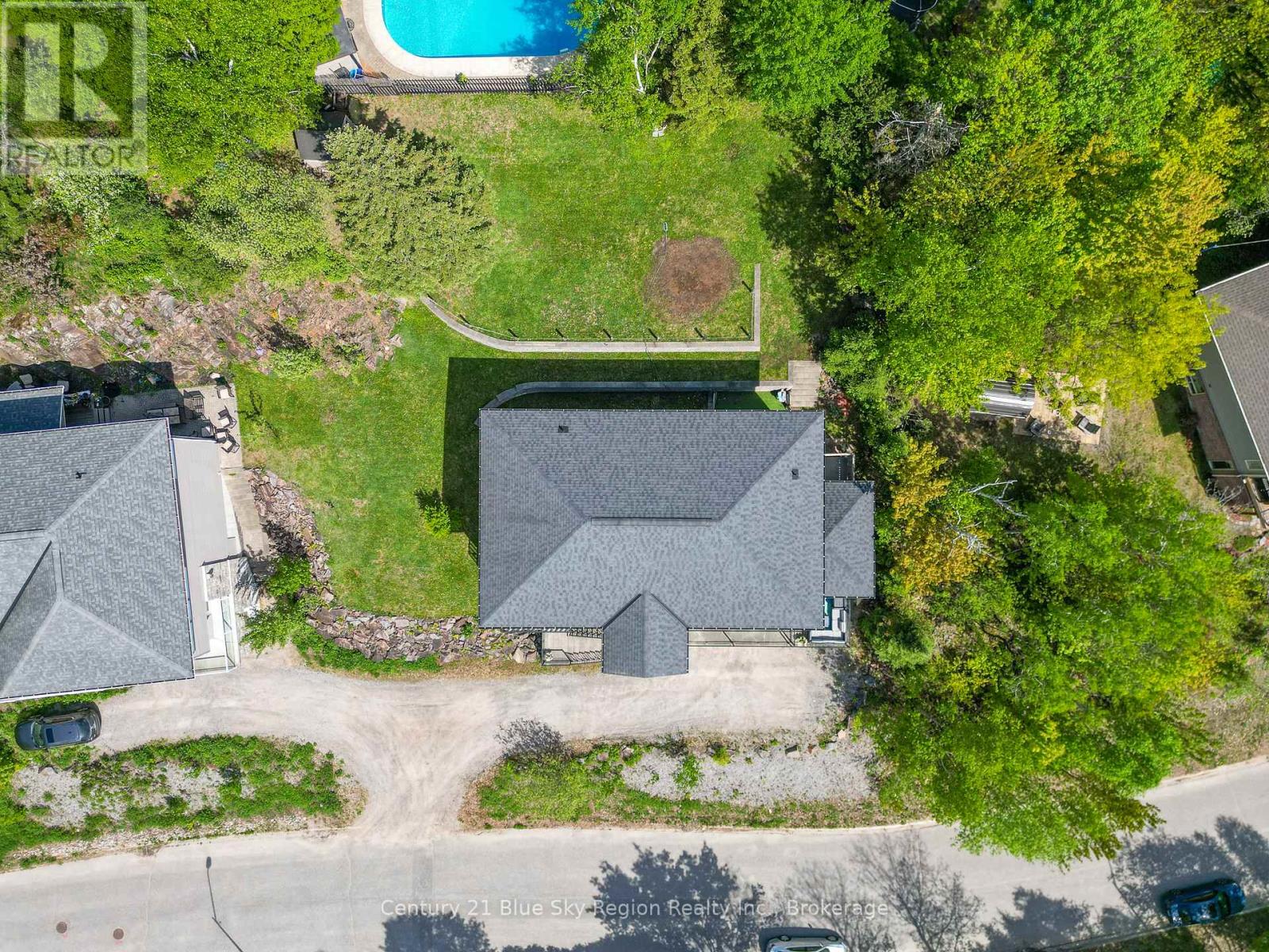 12 Killare Street, North Bay, Ontario  P1A 4H8 - Photo 13 - X12181520