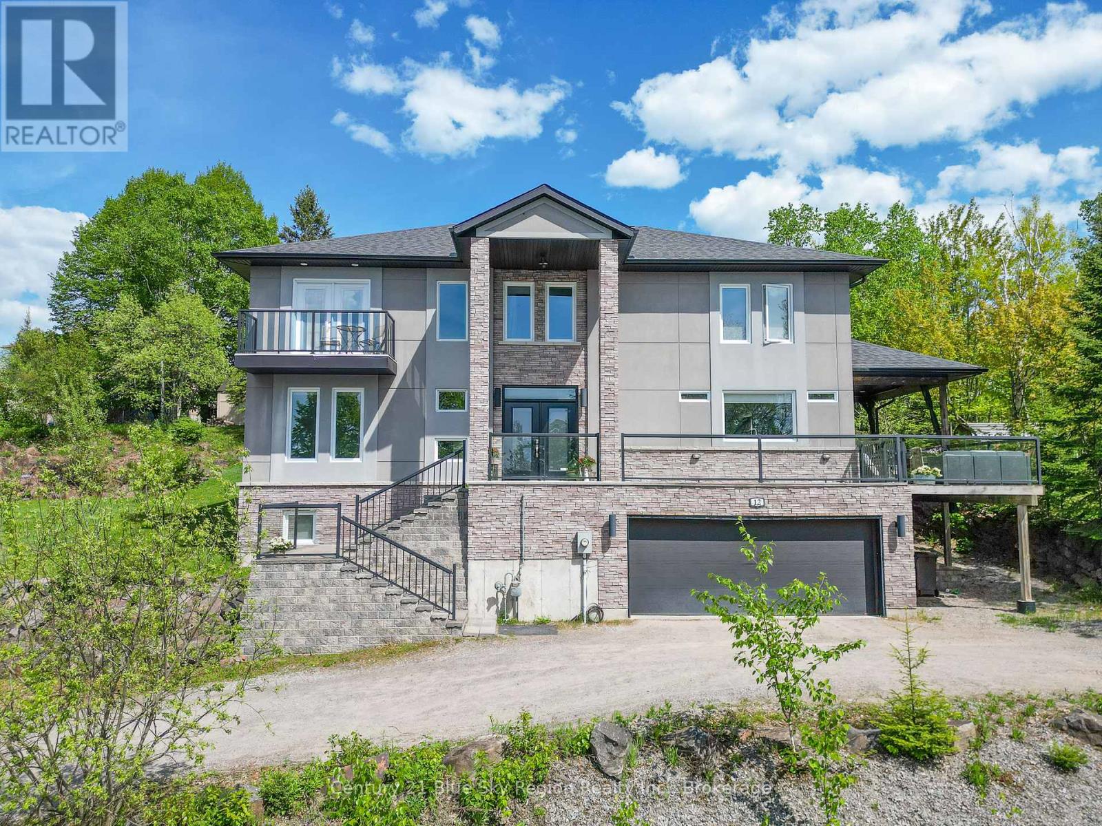 12 Killare Street, North Bay, Ontario  P1A 4H8 - Photo 4 - X12181520