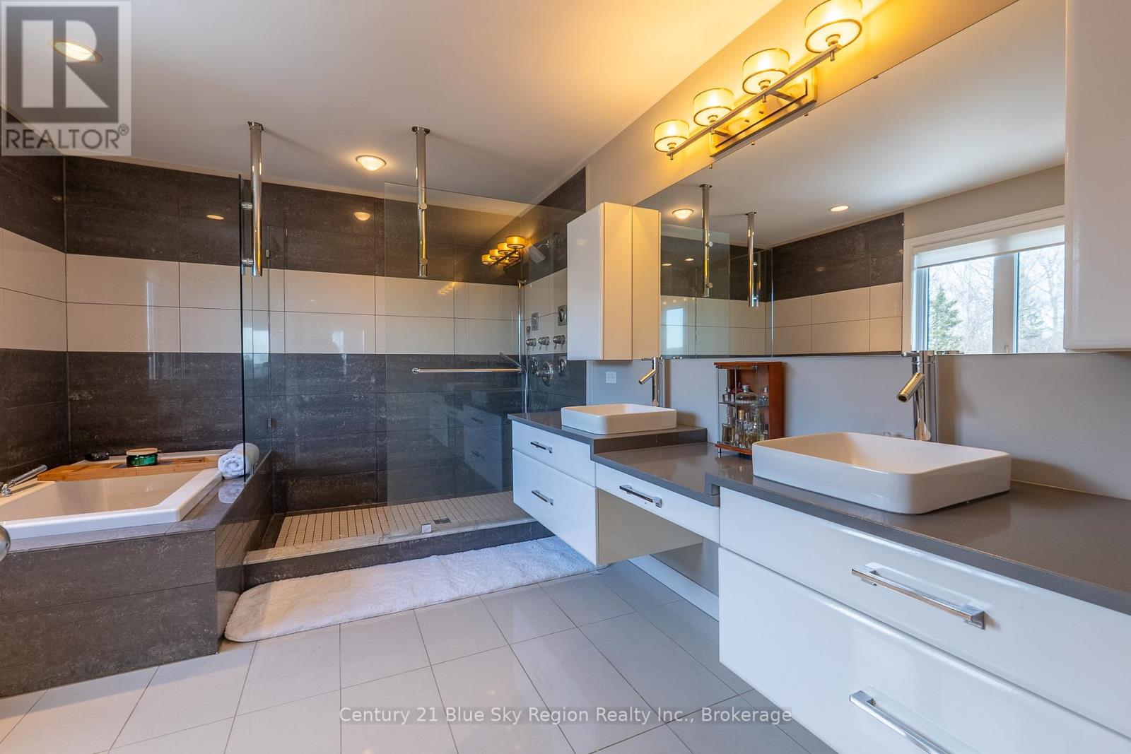 12 Killare Street, North Bay, Ontario  P1A 4H8 - Photo 40 - X12181520