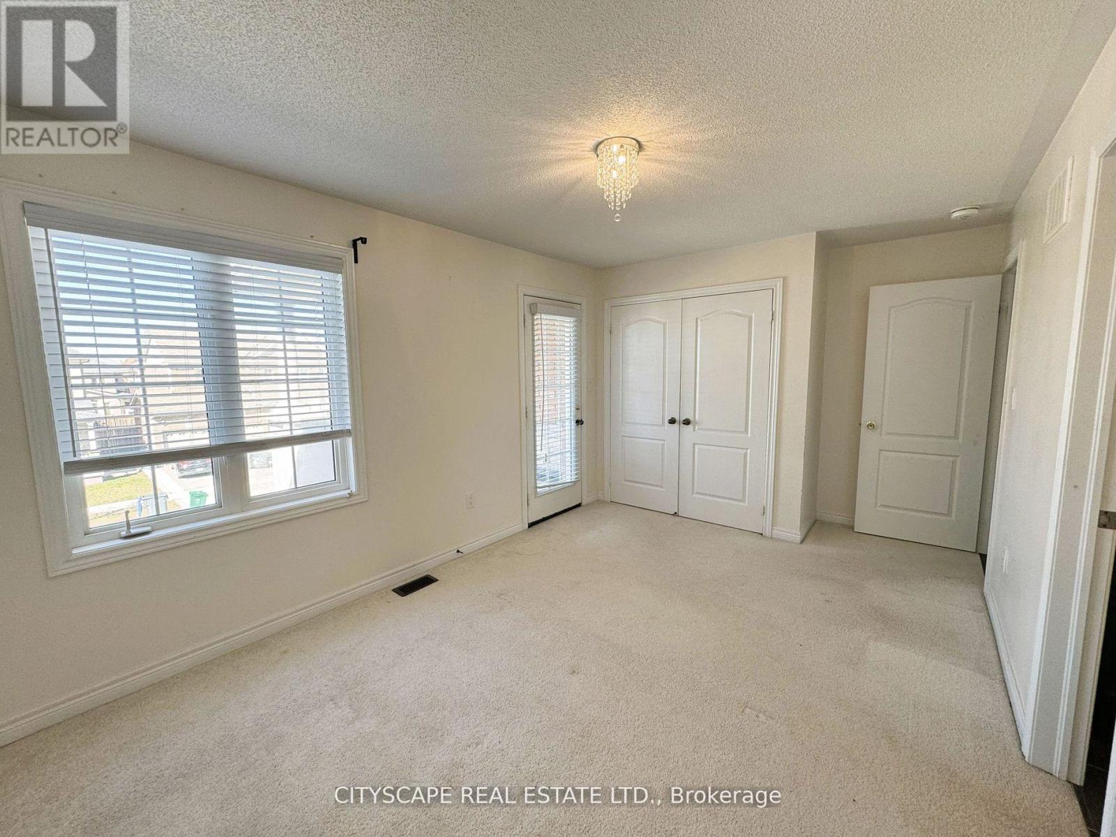 7 Attraction Drive, Brampton, Ontario  L6Y 2Z8 - Photo 28 - W11919996