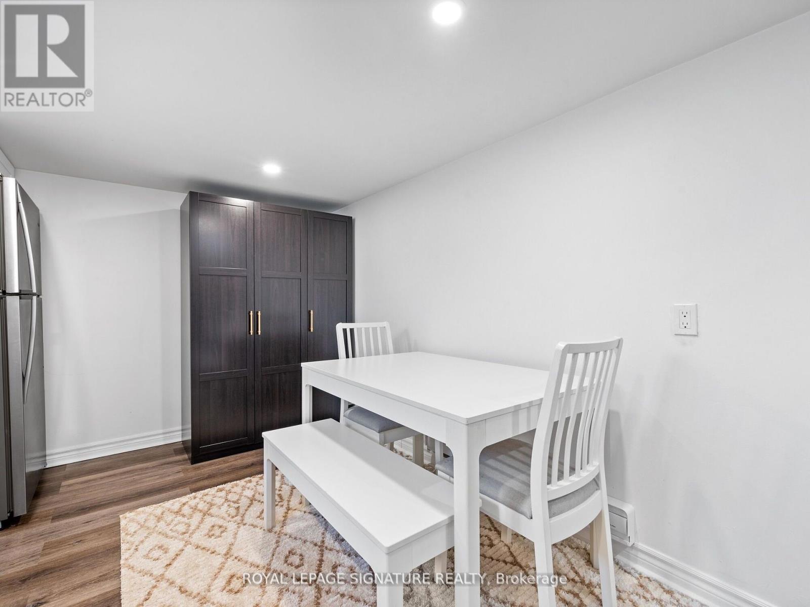 136 Schell Avenue, Toronto, Ontario  M6E 2T1 - Photo 41 - W12181367