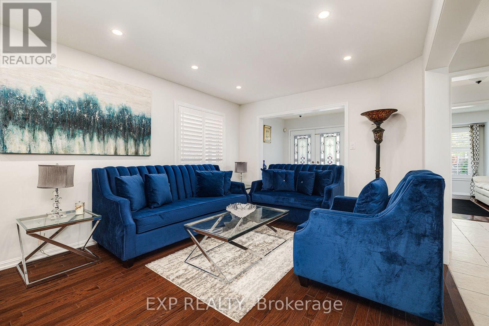 951 Cousens Terrace, Milton, Ontario  L9T 0E1 - Photo 11 - W12181414