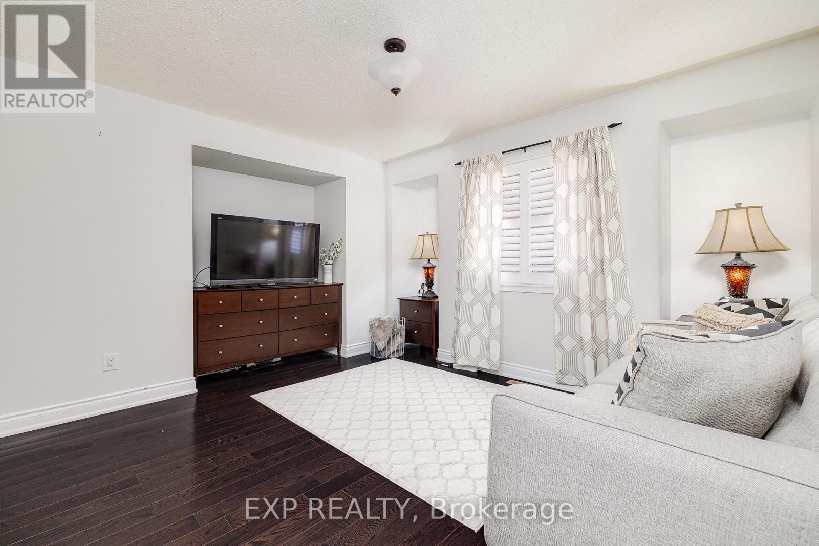 951 Cousens Terrace, Milton, Ontario  L9T 0E1 - Photo 16 - W12181414