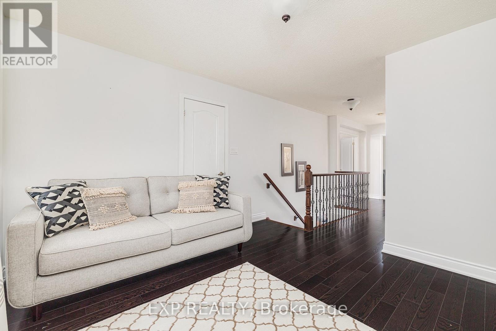 951 Cousens Terrace, Milton, Ontario  L9T 0E1 - Photo 17 - W12181414