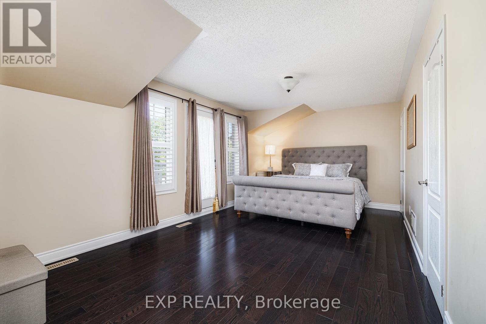 951 Cousens Terrace, Milton, Ontario  L9T 0E1 - Photo 22 - W12181414